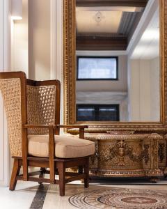 33 solonos suites