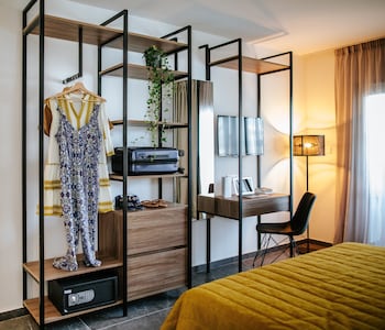 cosmo napa hotel