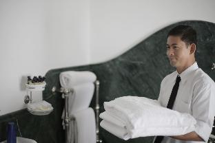 the mars hotel saigon airport