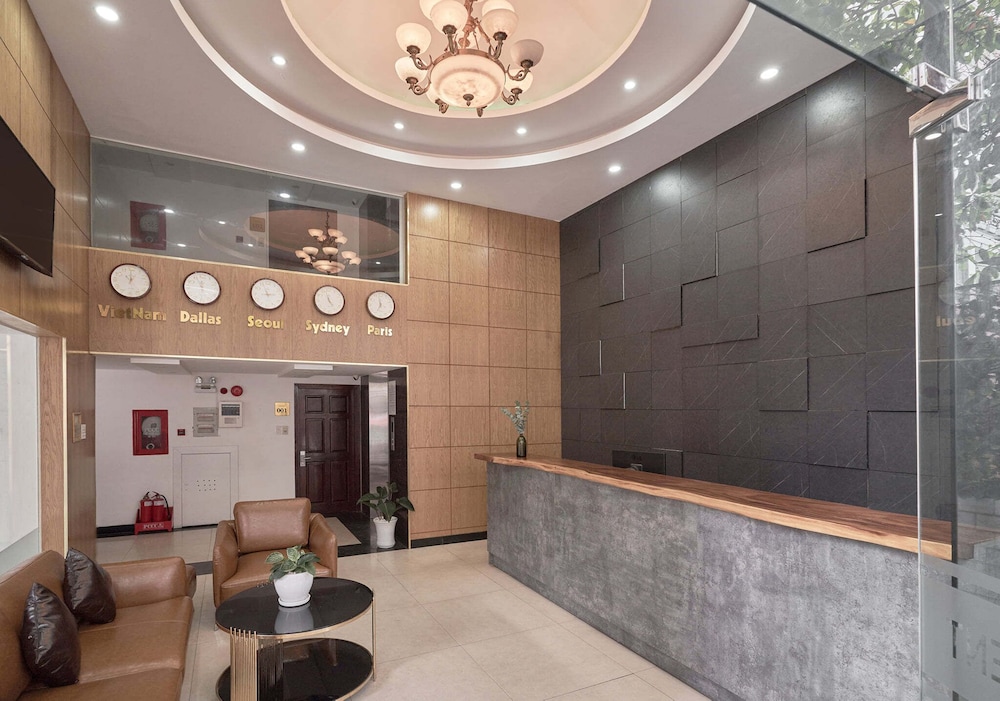 the mars hotel saigon airport