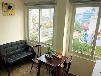 the mars hotel saigon airport