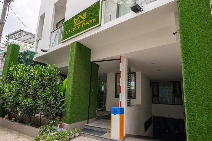 luxy park hotel and apartments notre dame