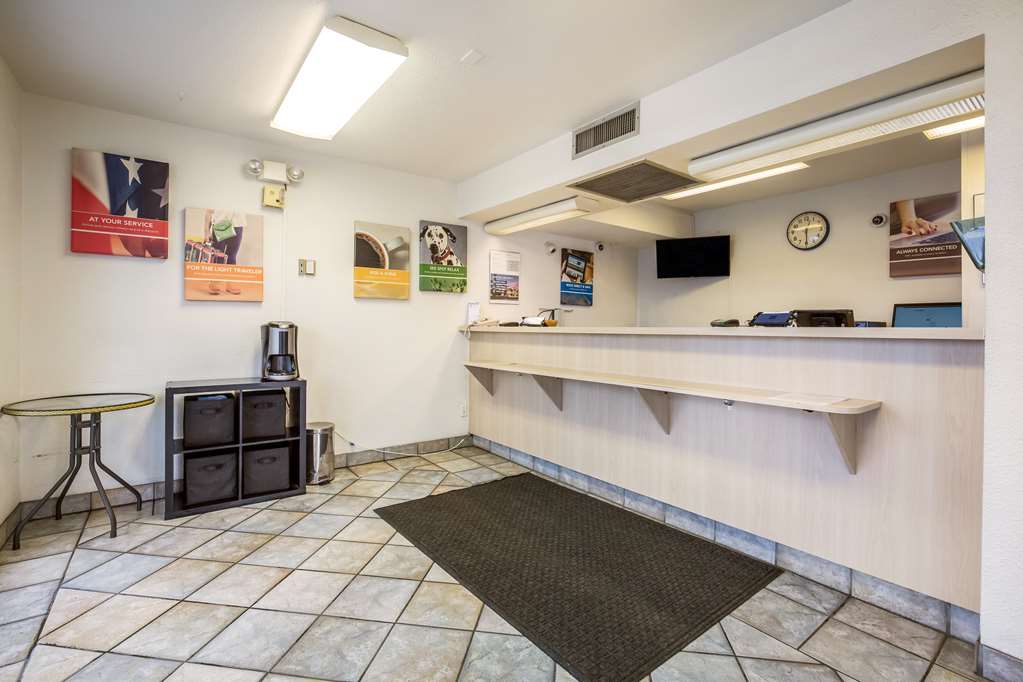 motel 6 kingman az route 66 east