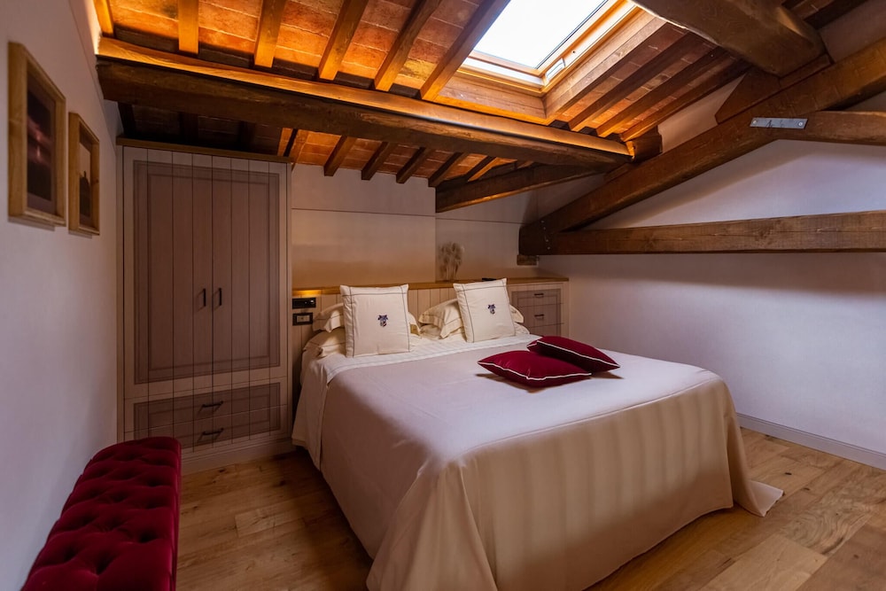 villa svetoni wine resort