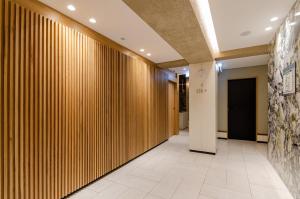 omid saldanha hotel