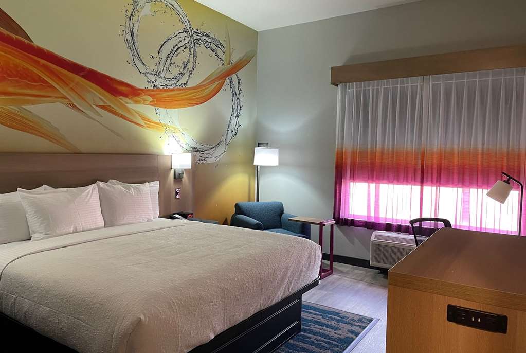 la quinta inn and suites by wyndham san antonio seaworld lafb