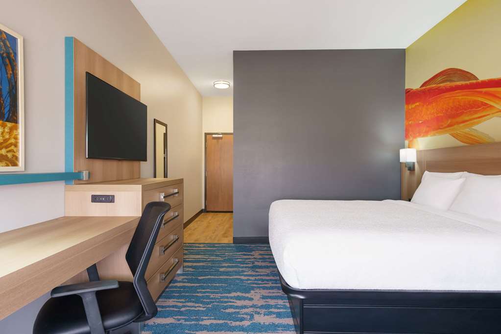 la quinta inn and suites by wyndham san antonio seaworld lafb