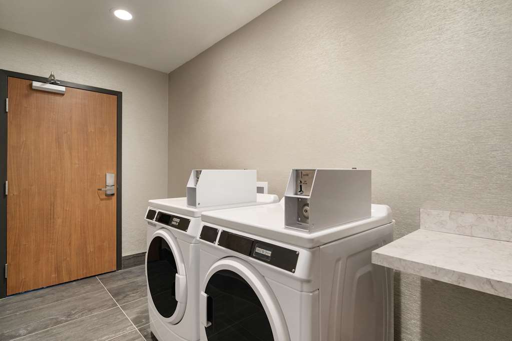 la quinta inn and suites by wyndham san antonio seaworld lafb