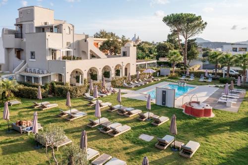 insula boutique hotel