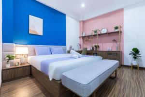 cozrum smart first target hotel