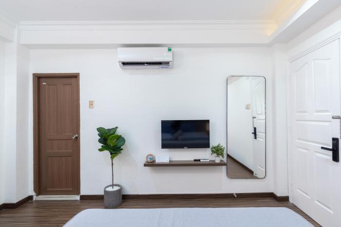 cozrum smart first target hotel