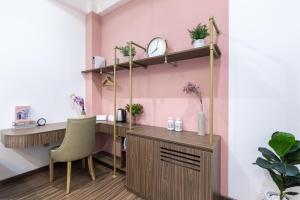 cozrum smart first target hotel