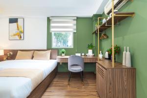 cozrum smart first target hotel