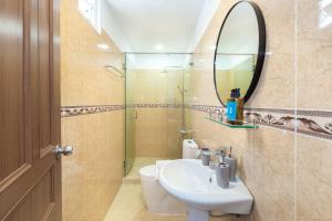 cozrum smart first target hotel
