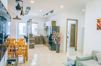 hqh sea view apartment