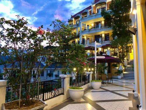 cat cat galerie dart