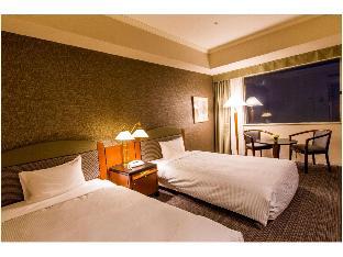 the qube hotel chiba