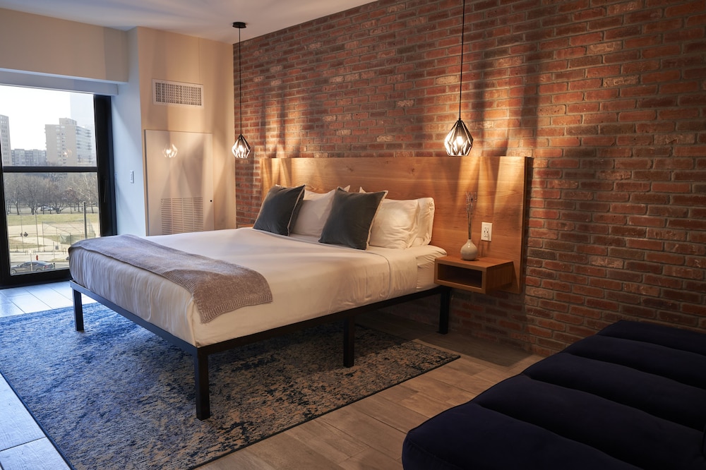 the maj hotel