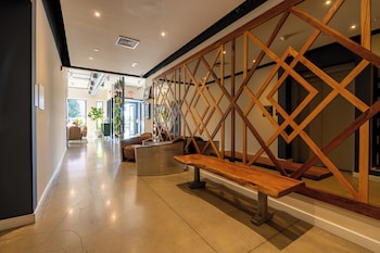 the maj hotel