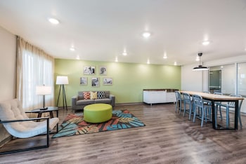 woodspring suites tucson south