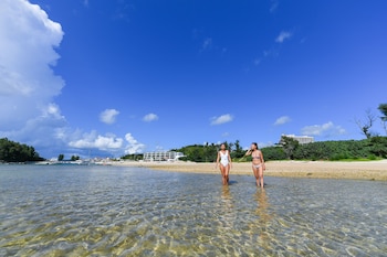 odysis onna resort hotel