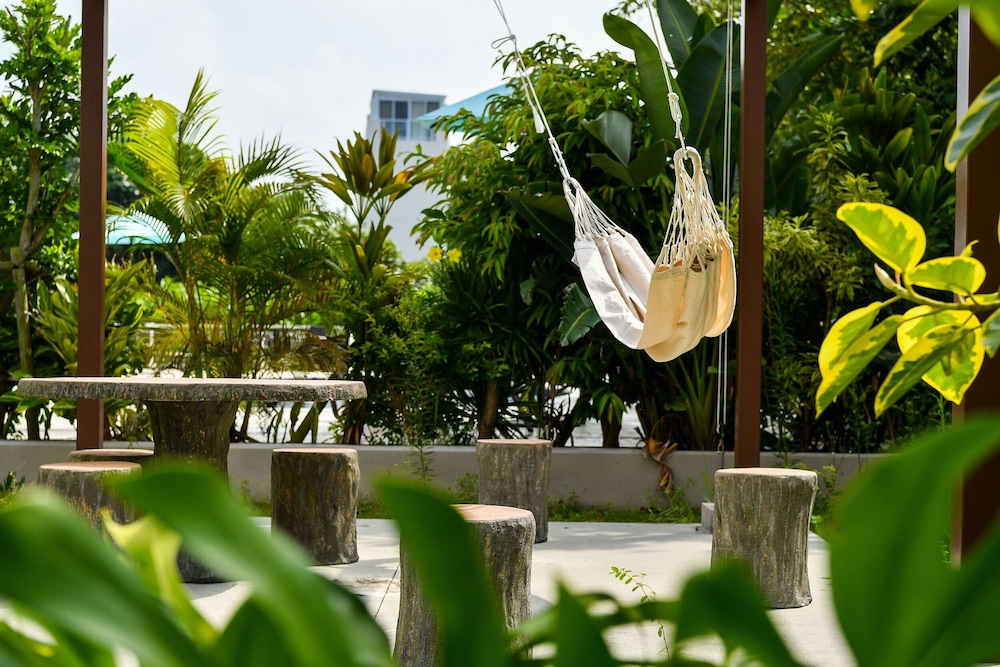 odysis onna resort hotel