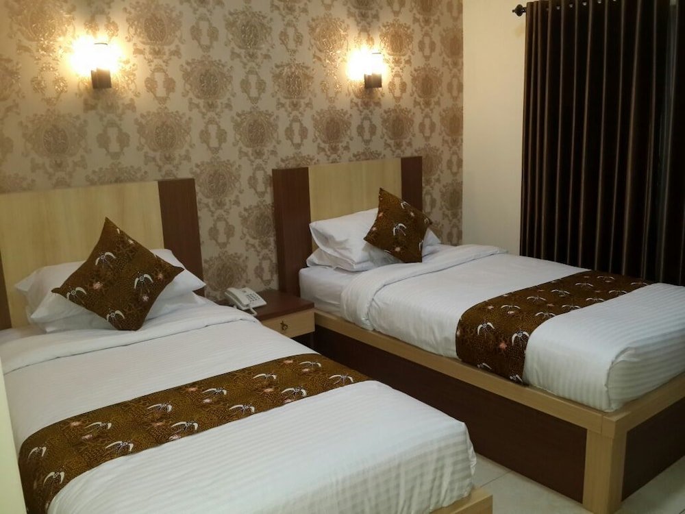 reddoorz near living plaza purwokerto