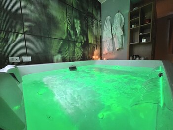 arche design rooms and suites