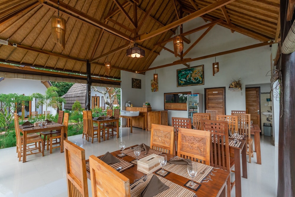 penida sunset ocean view bungalows