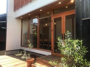 quaint house naoshima