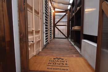 quaint house naoshima