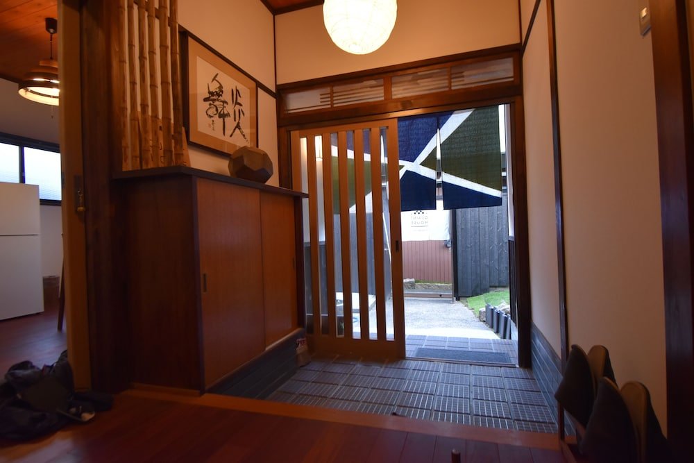 quaint house naoshima