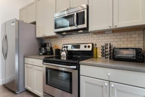 roami at bourbon place