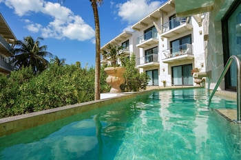 margaritaville st somewhere by karisma