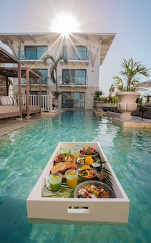 margaritaville st somewhere by karisma