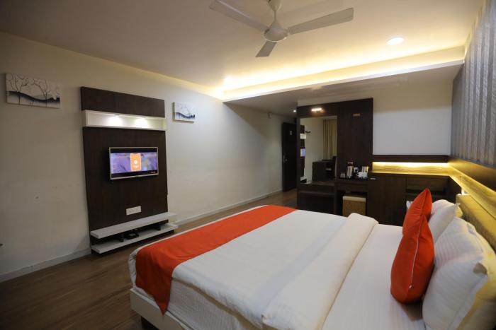 the grand astoria somnath