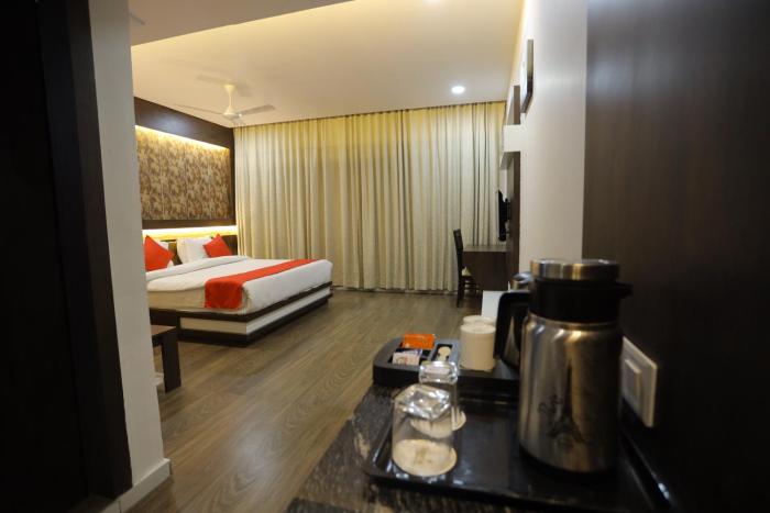 the grand astoria somnath