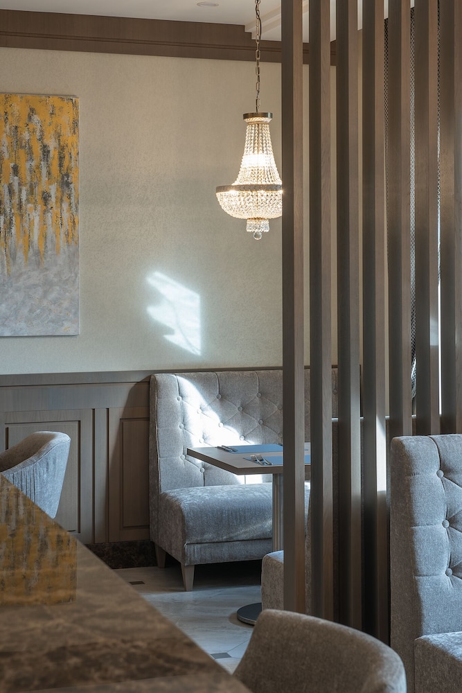 calvary hotel and restaurant vilnius