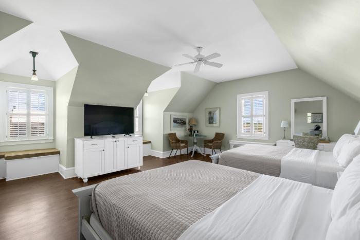 the tranquil house inn