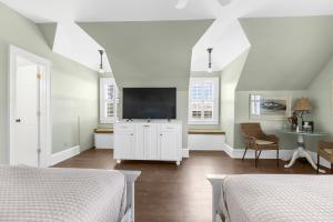 the tranquil house inn