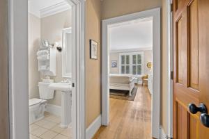 the tranquil house inn