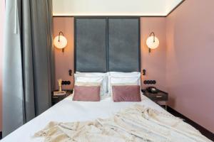 the editory riverside santa apolonia