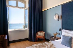 the editory riverside santa apolonia