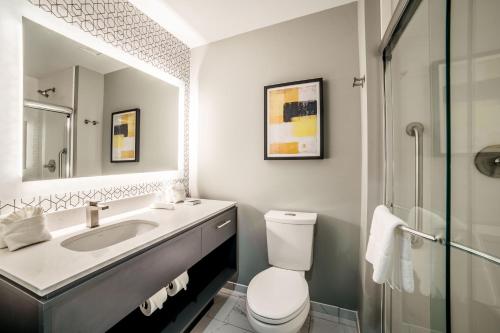 everglades adventures hotel suites by ivey house