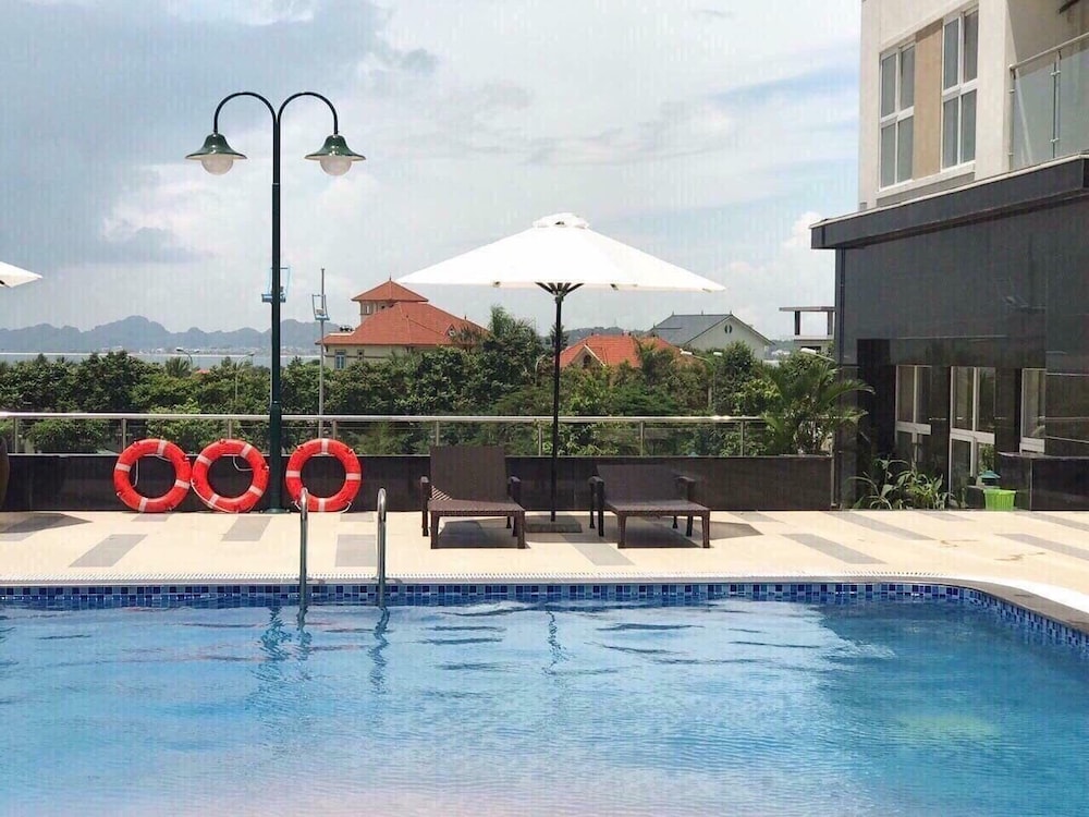 zan newlife halong apartment