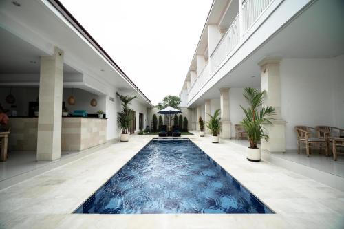 the eight bali