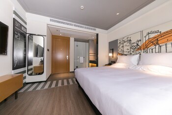 ibis styles taizhou tiantai hotel