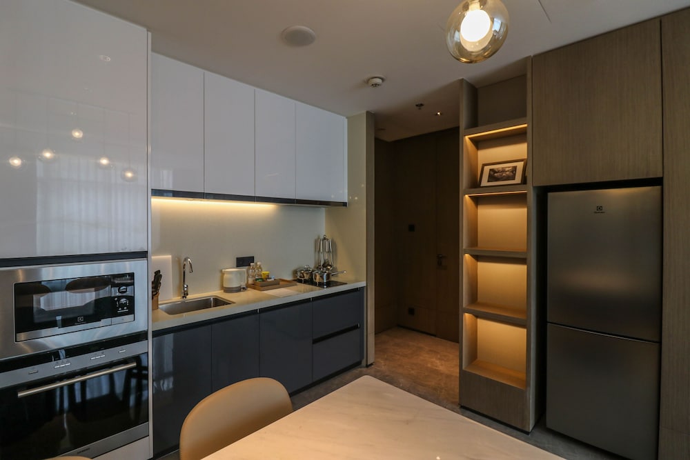 the meixi lake changsha marriott executive apartments
