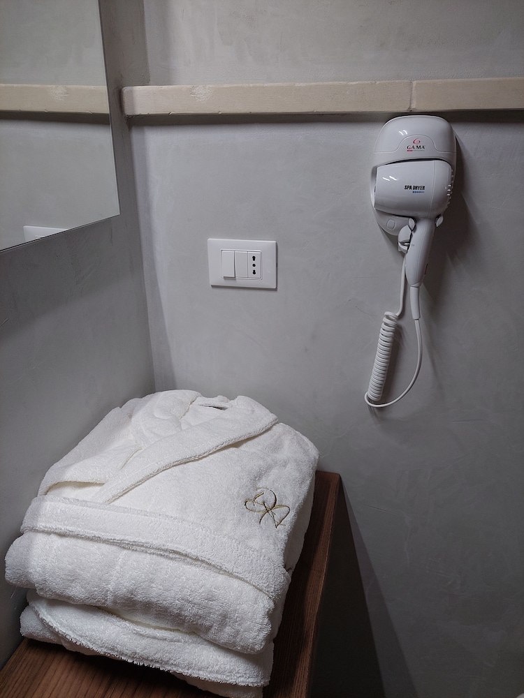 dimora assuntina fine rooms