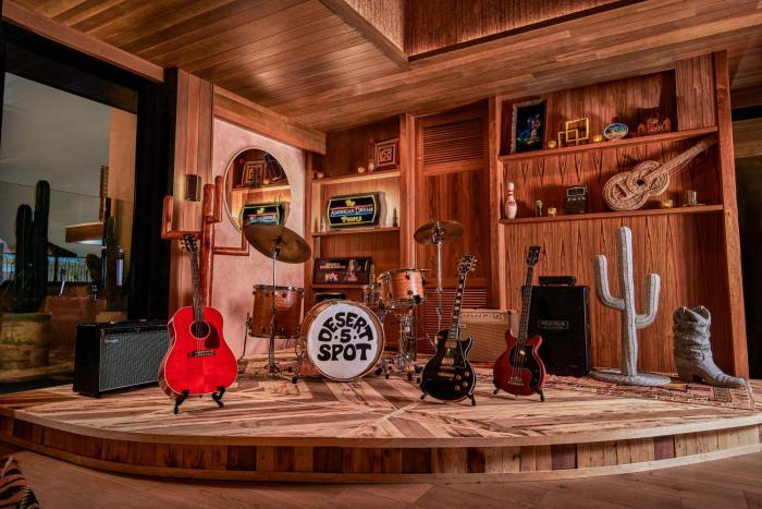 tommie hollywood part of jdv by hyatt